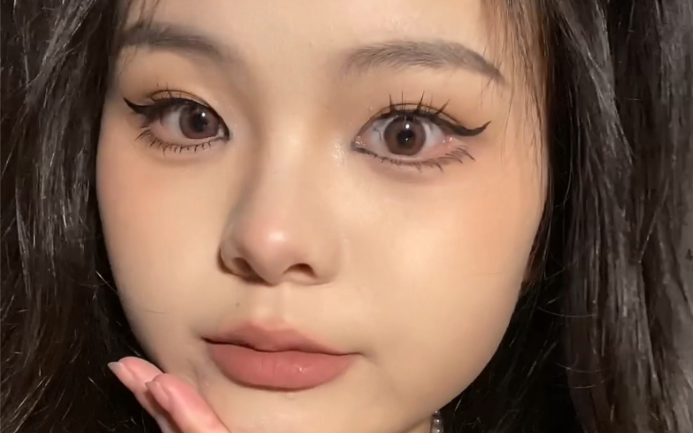 女大学生【练习化妆日记—美式甜心日常妆