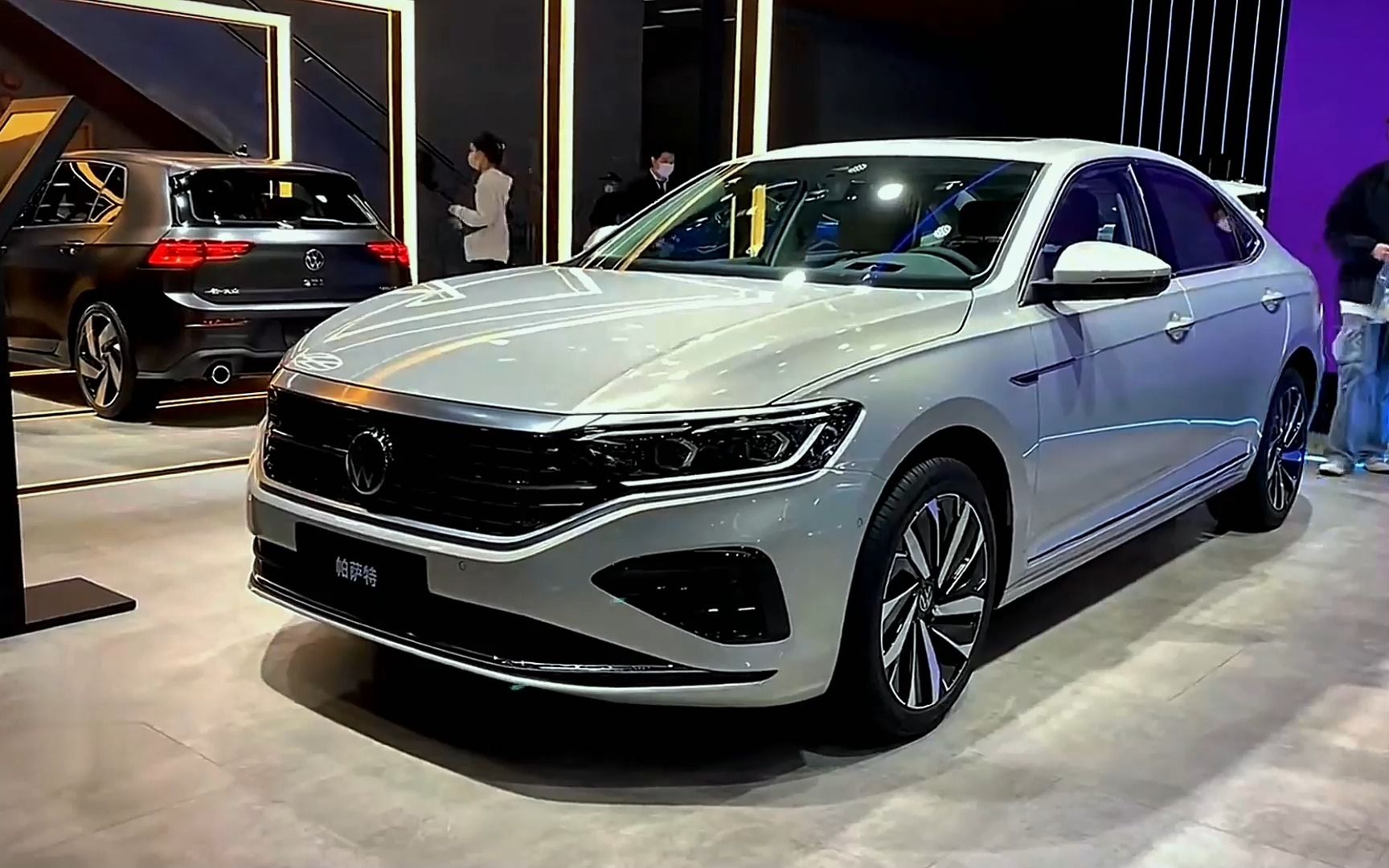 2023款大众帕萨特闪亮登场!搭2.0t 7速发动机,新车比奥迪a6亮眼