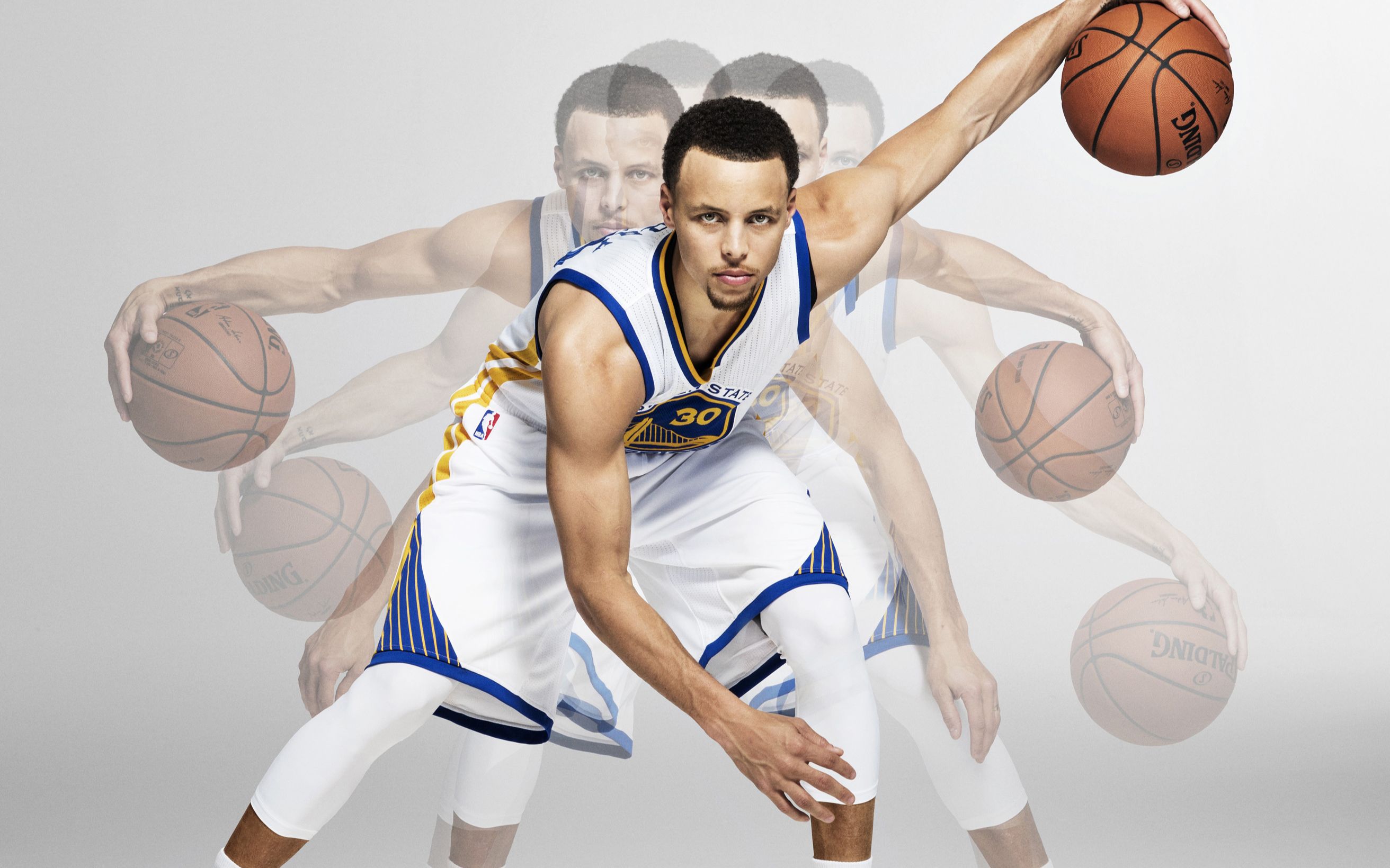 库里热身中不可思议的进球,听说库里用脚也可以进三分?