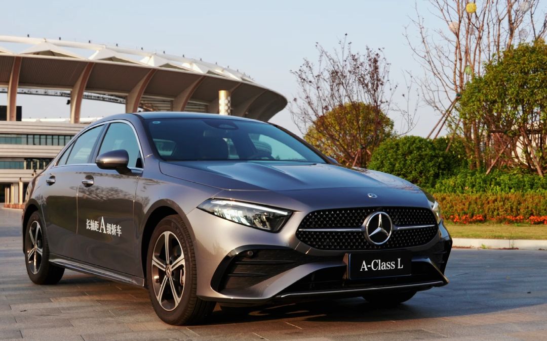 车型展示-奔驰a200l