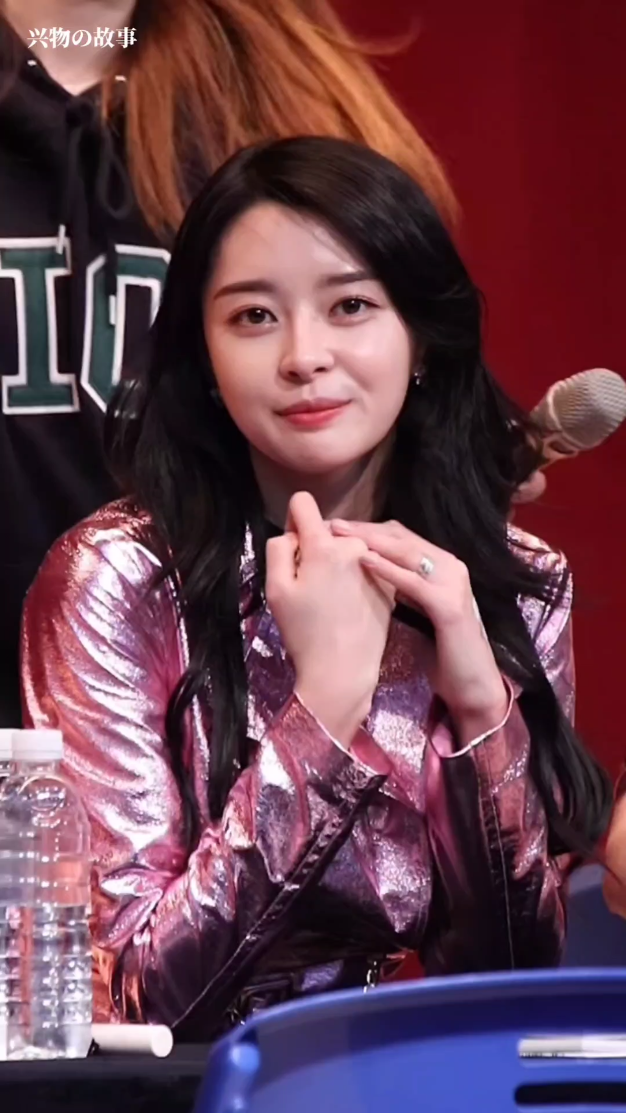 hellovenus 权娜拉性感的嘴唇 让人欲罢不能 详情:10分钟完整版