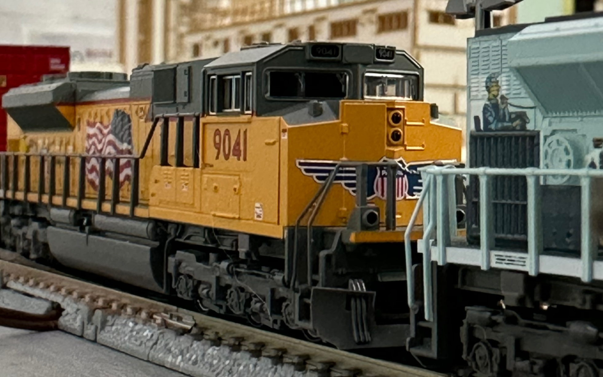 日落中的火车模型场景【n比例】