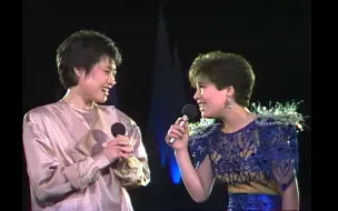 Descargar video: 1986.04.12 KBS【100分钟秀】周炫美&金莲子 medley(雨中的永东桥，水银灯，哭着后悔，青春的春天)