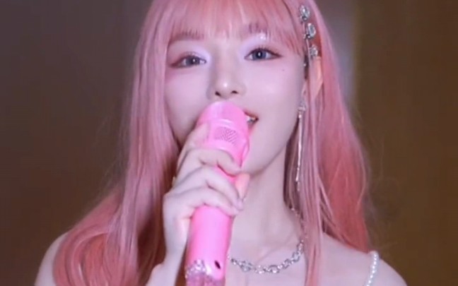 黄霄云歌曲(黄霄云歌曲星辰大海)