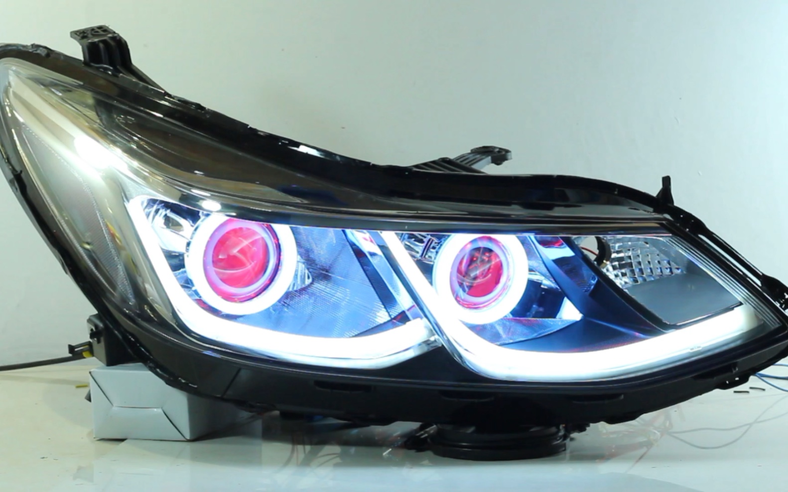 17款科鲁兹大灯总成改装led双光透镜天使眼日行灯流光