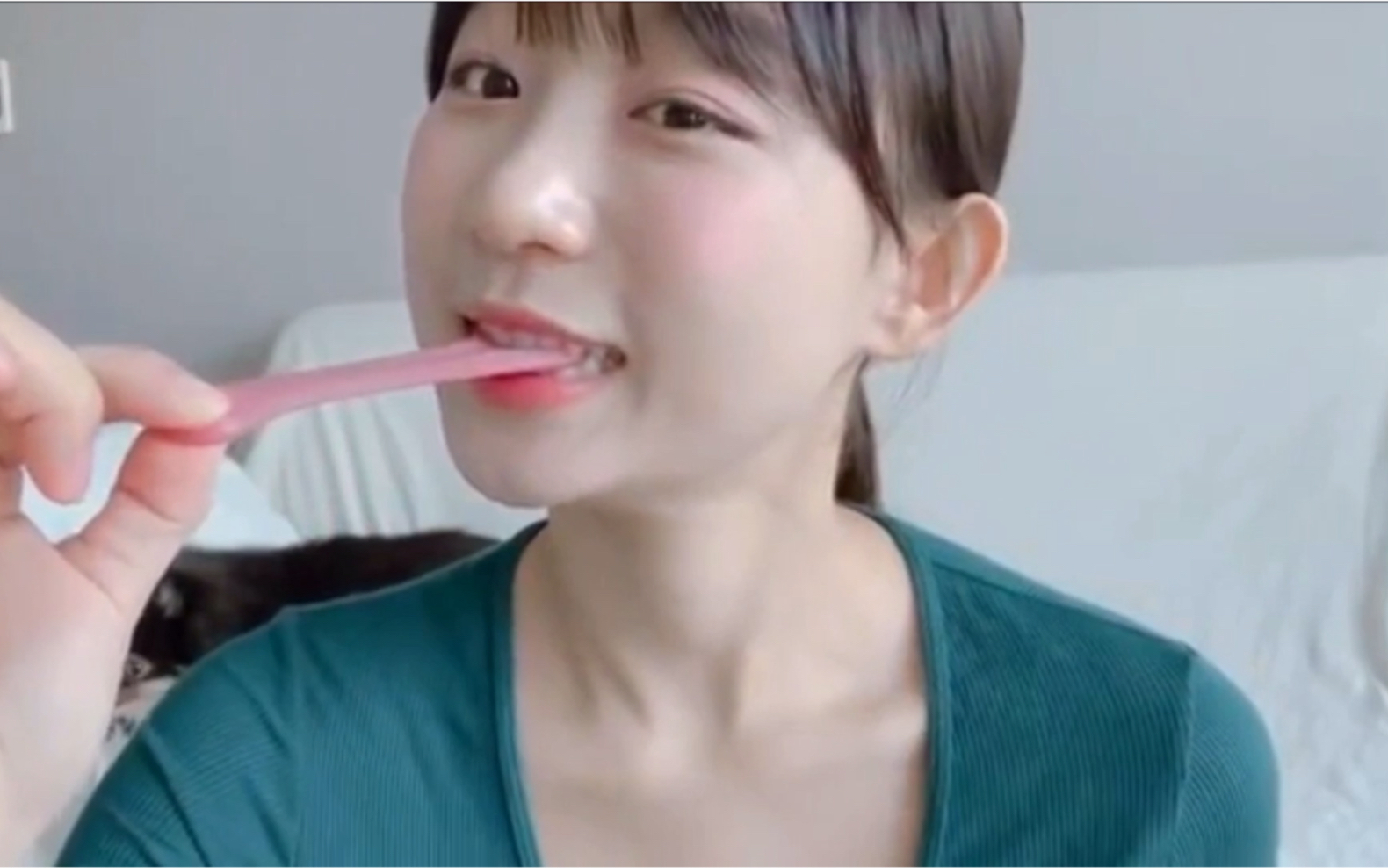 韩国小姐姐dj-henney买了个假舌头(一)_哔哩哔哩 (゜-゜)つロ 干杯