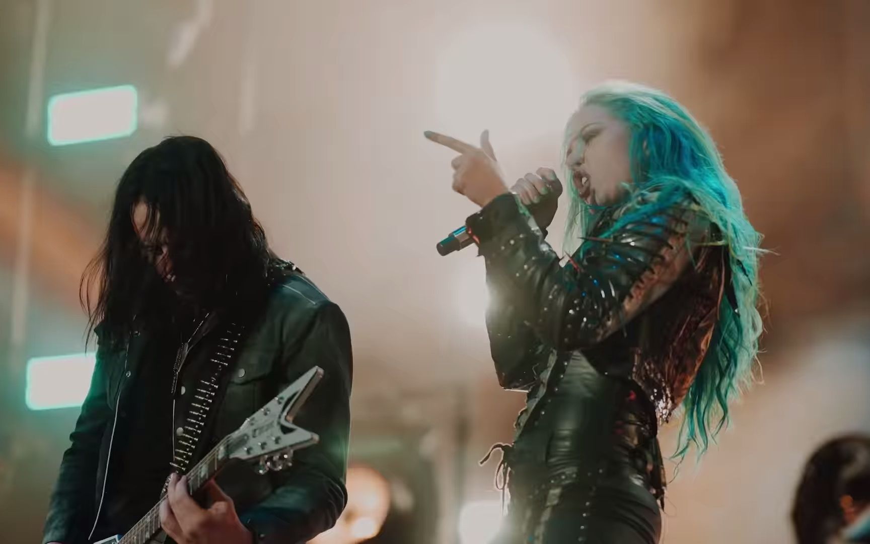 [图]瑞典旋律死乐队ARCH ENEMY – The Watcher