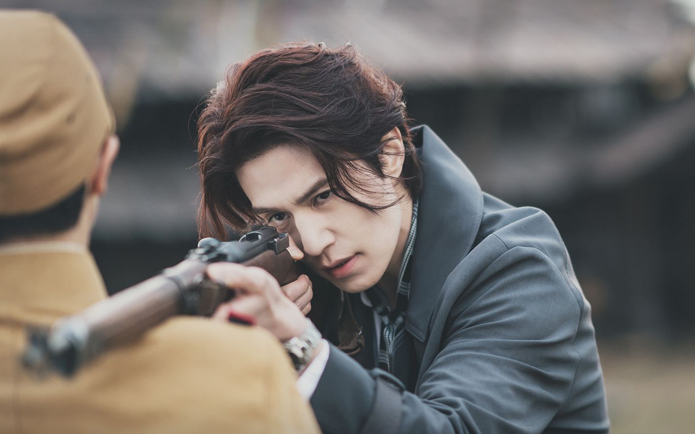 九尾狐传1938|帅气九尾狐穿越时空手撕鬼子,与不听话的弟弟相爱相杀