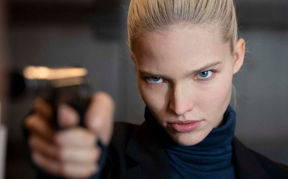 安娜混剪--挣开束缚,奔向黎明_哔哩哔哩 (゜-゜)つロ 干杯~-bilibili