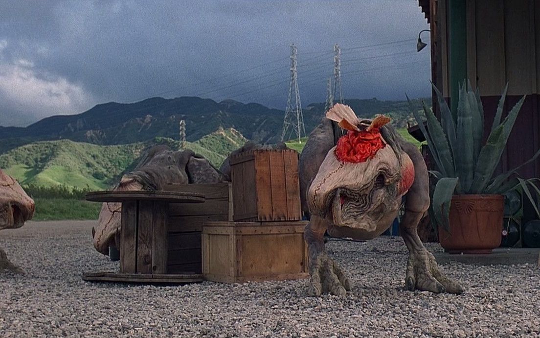 《异形魔怪2》详解