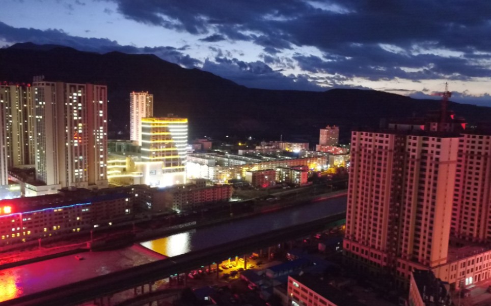 大通县夜景图片