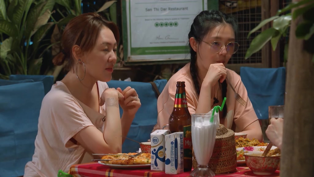 大s小s姐妹们吃饭合集2