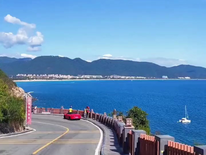 三亚太阳湾最美公路