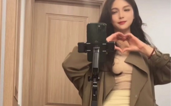 抖音美女小姐姐性感直播