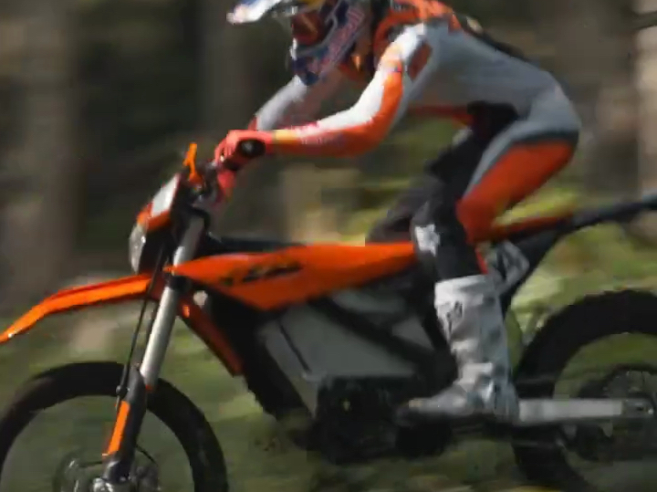 相比于一股脑的抄轻蜂,KTM FreeRide E 2025真是一股风向标,抓紧抄作业#越野摩托车 #ktm #ktm电动越野哔哩哔哩bilibili