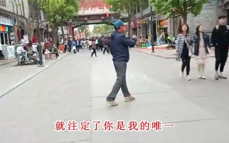 [图]亲爱的，想你了，这首情歌送给你，相遇一场不容易！