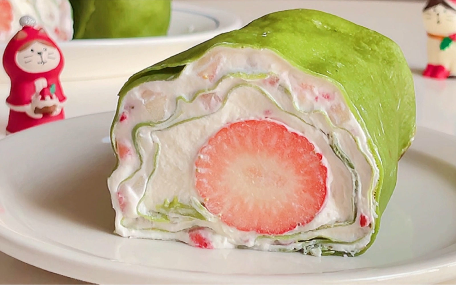 活动作品厨房小白也能做草莓抹茶千层卷毛巾卷