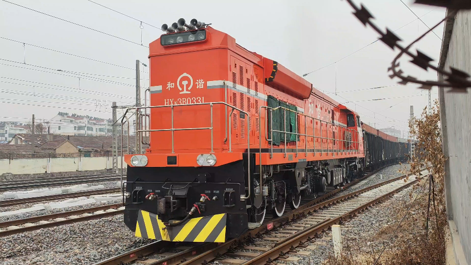 内燃机车n3b0331/df11-0169