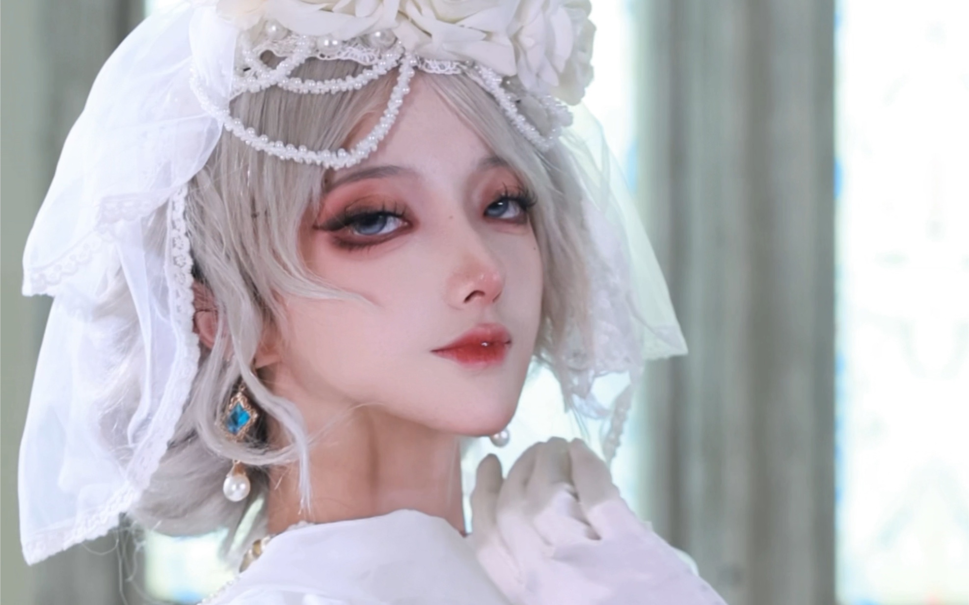 【圣里】“她身处爱与荣光的桎梏,从来不曾也不愿逃脱”——第五人格COS红夫人应许之日