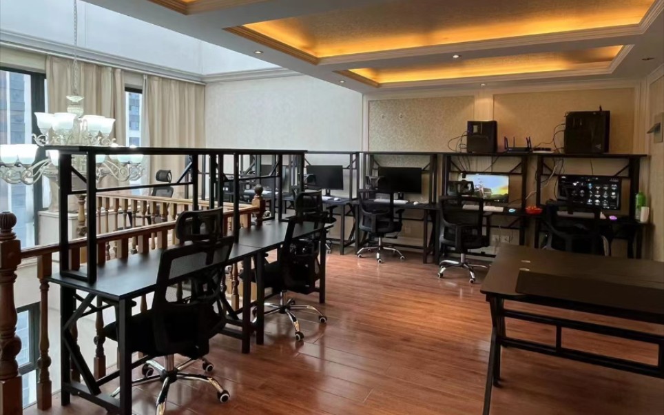 陪玩工作室招女生心态爆炸的一天