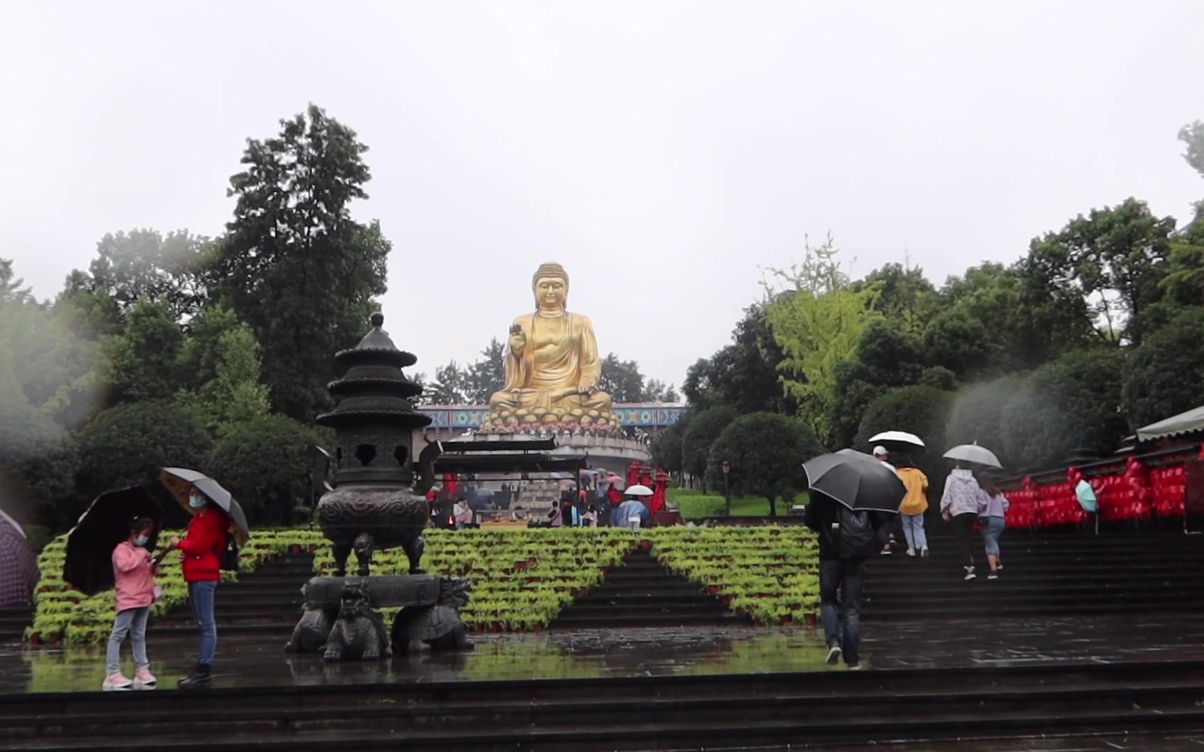 重庆华岩寺,非常大型的佛教寺院,可以在此宝物开光哔哩哔哩bilibili