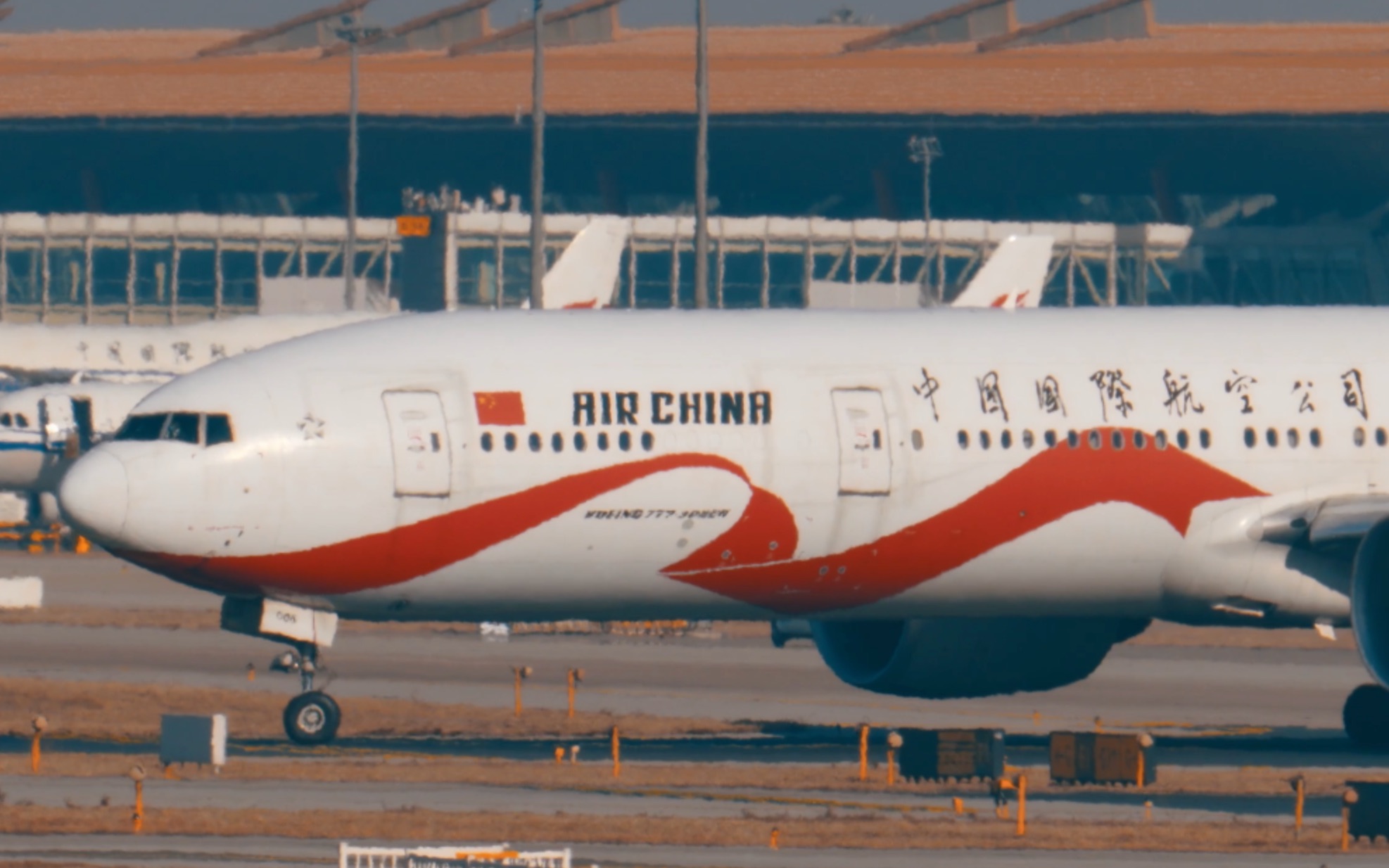 【国航 爱中国彩绘777】首都机场36r起飞_哔哩哔哩_bilibili