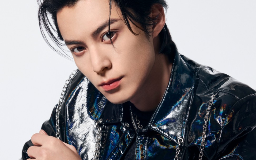 王鹤棣浓颜系长相好帅,好适合演霸总啊,期待#以爱为营#时宴