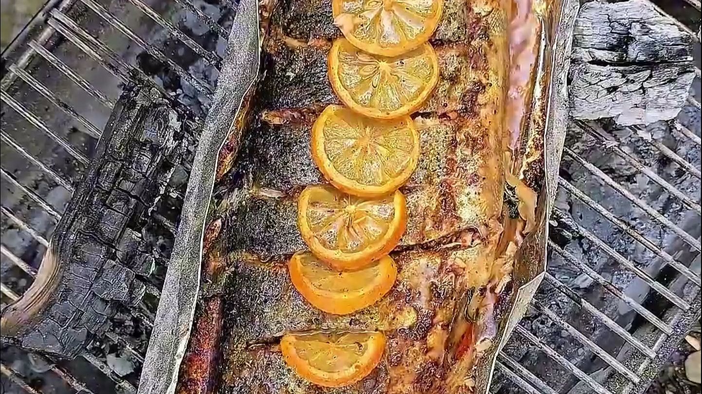 烤柠檬香草虹鳟+锡纸柠檬烤虹鳟