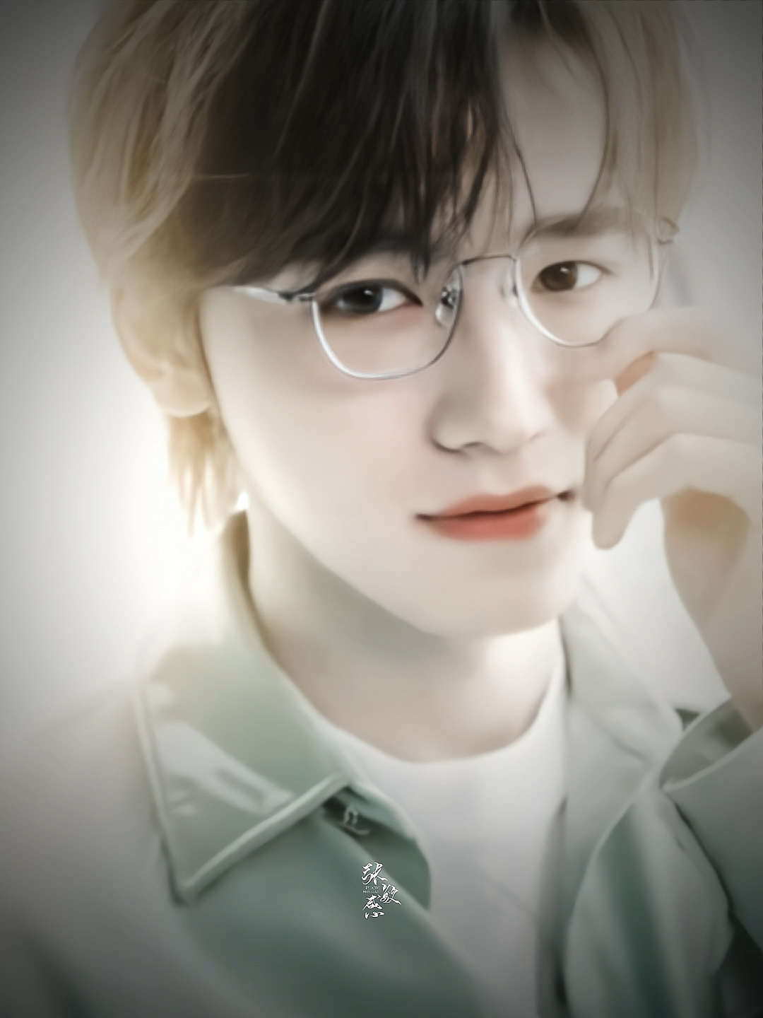 眼镜杀我只看宋亚轩