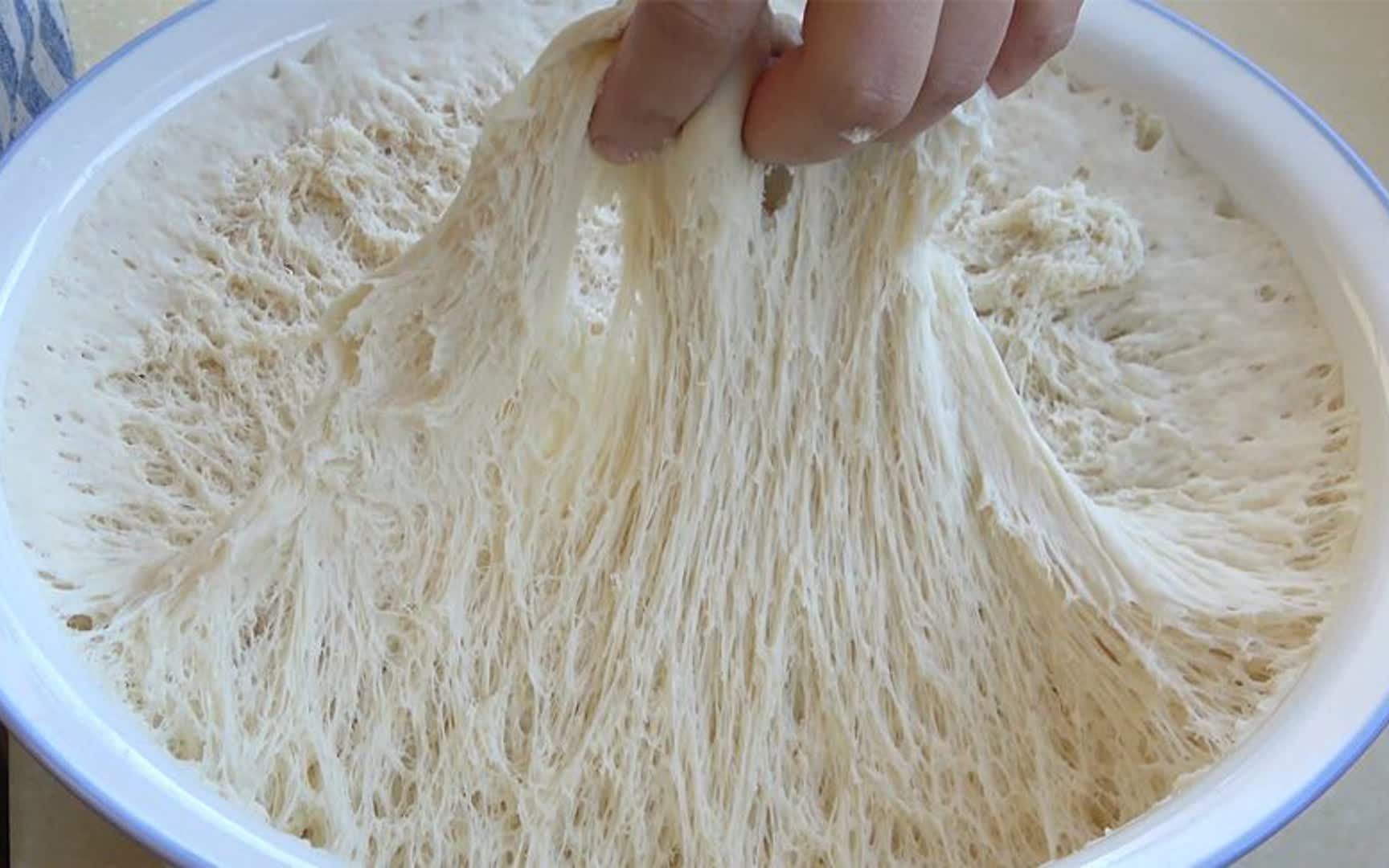 发面只加酵母就错了,馒头店老板教我诀窍,10分钟发好面,超实用