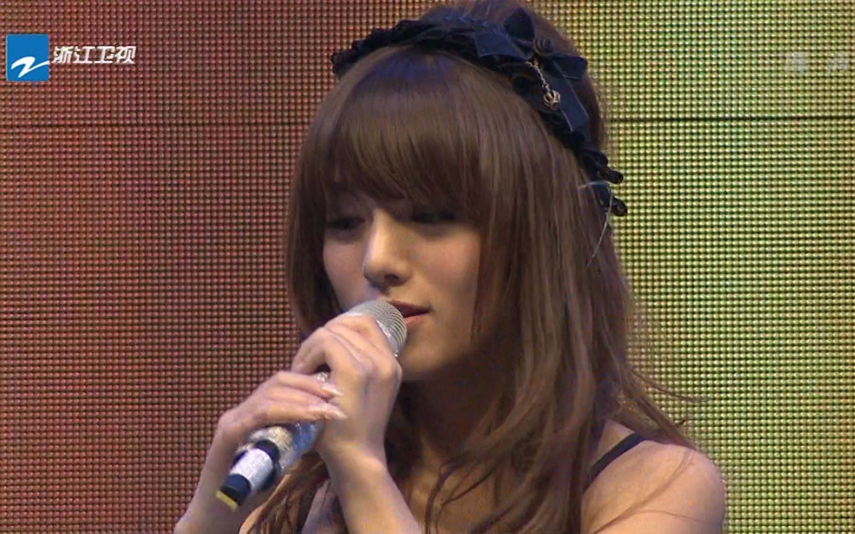 [阿兰(alan)-呼唤(live.2010浙江卫视风尚盛典晚会)].1080p.x264.ac3