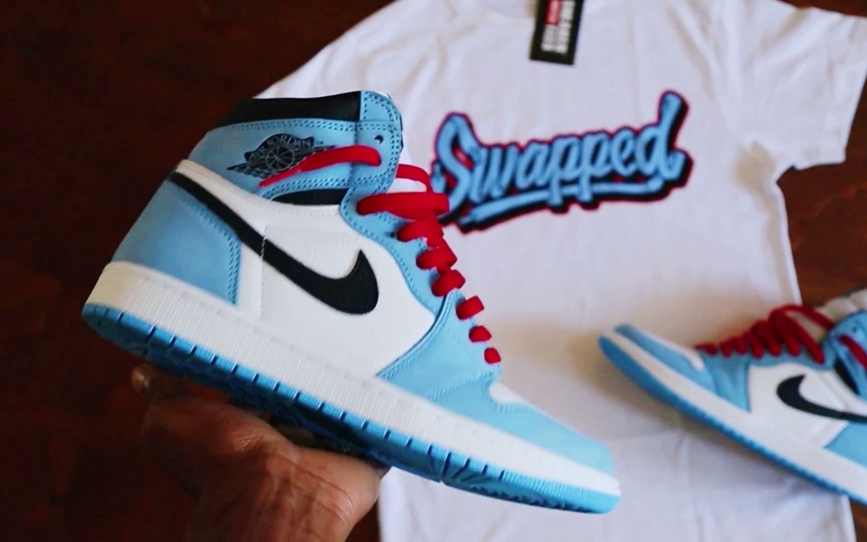 2021新款aj大学蓝 果然帅的一批_哔哩哔哩 (゜-゜)つロ 干杯~-bili