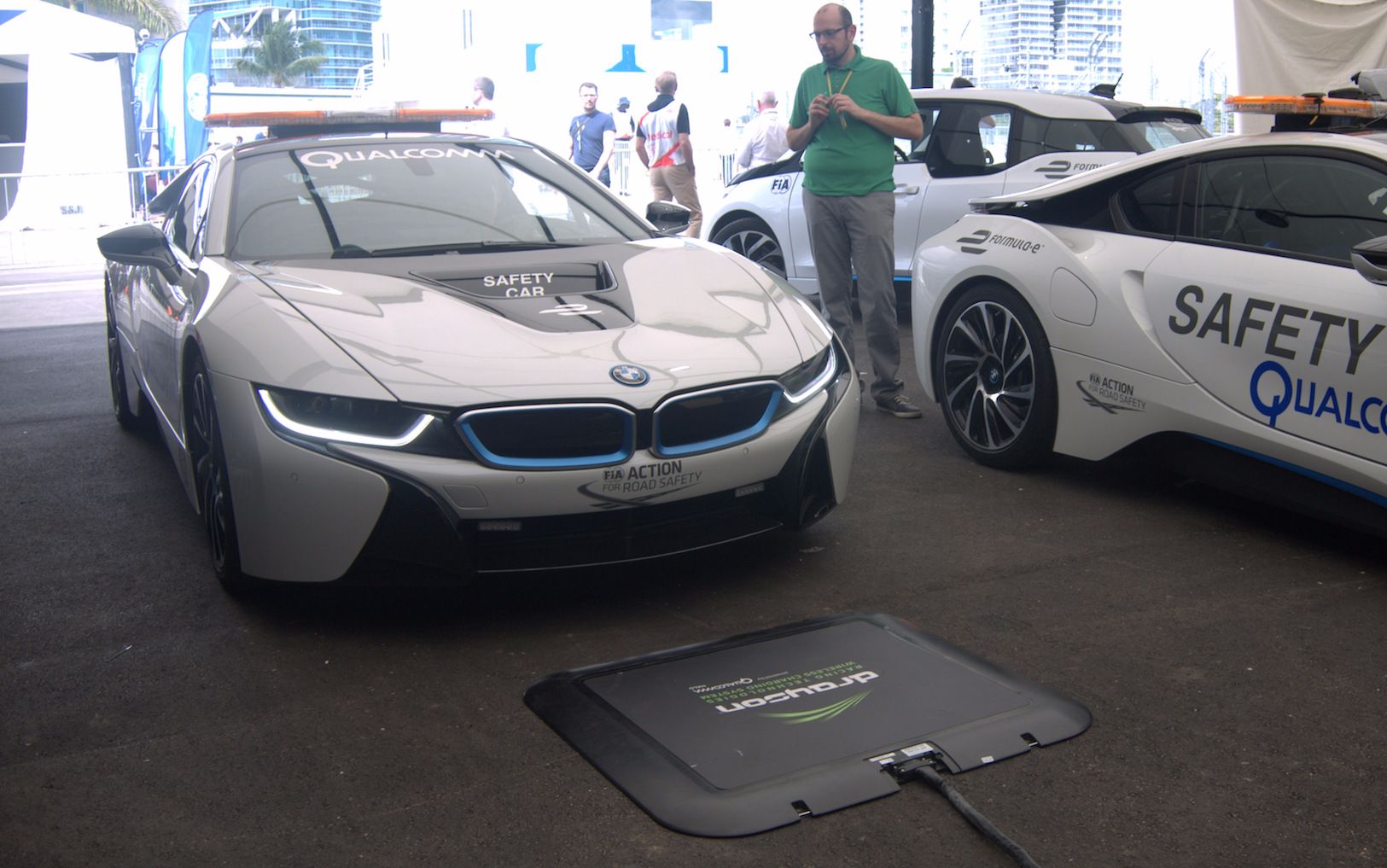 汽车无线充电技术让充电变得更简单