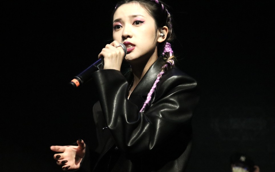 w8ves说唱新世代巡演于贞––黑夜彩虹