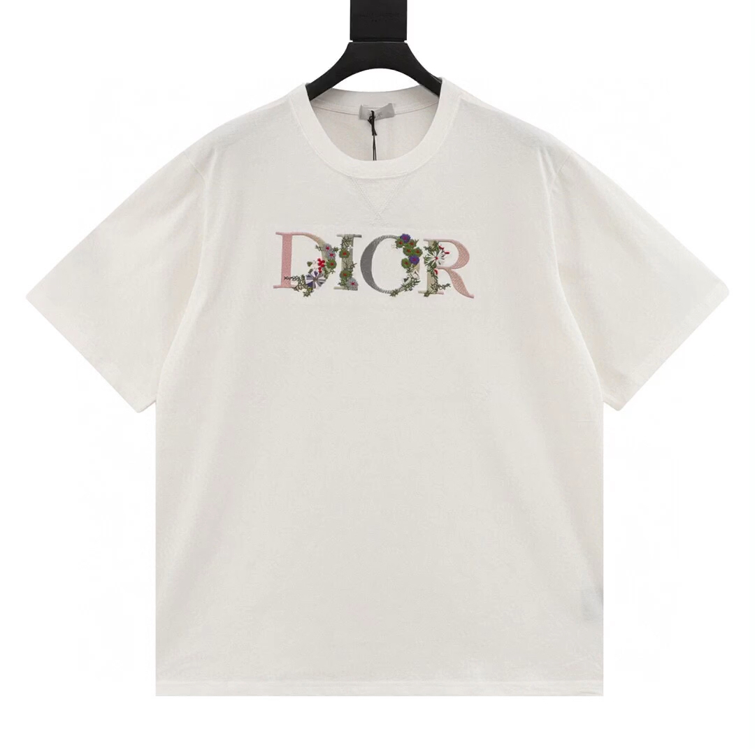 终于知道高仿dior迪奥渐变花卉刺绣短袖t恤