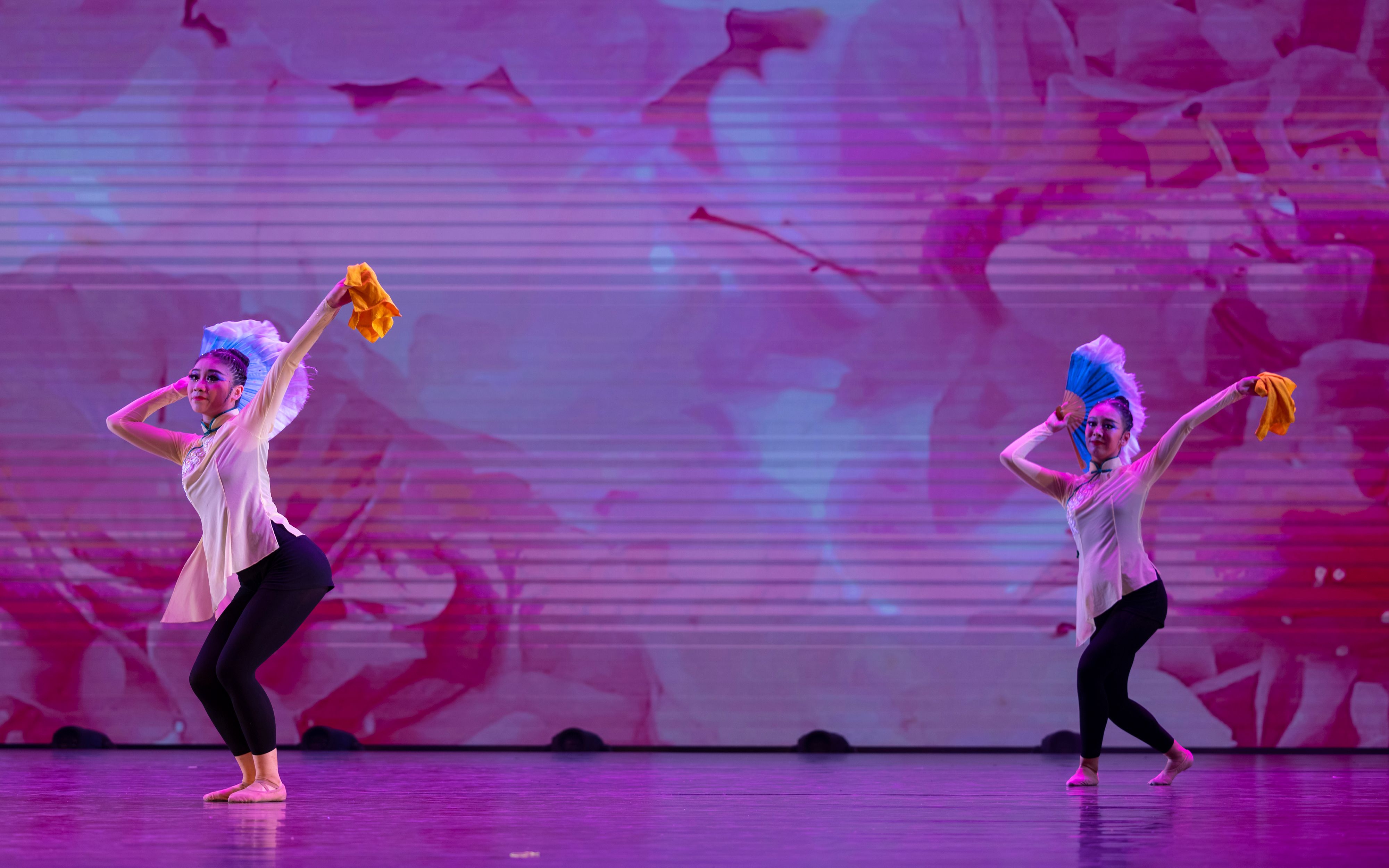 广东舞蹈戏剧职业学院2022届六年制中专毕业晚会——海阳秧歌表演组合