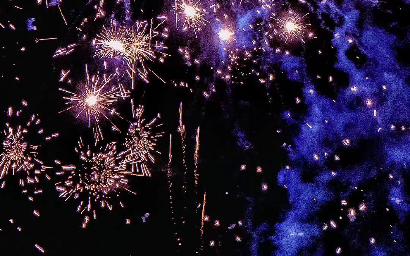 烟花视频纯享|星辰日月天高际,雪散烟花遍海隅