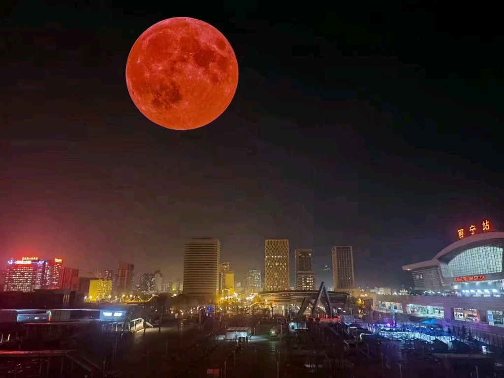 血月 让我想起了洛洛历险记 月色血风暴