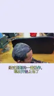 Download Video: 蓝黑色男生不染发色