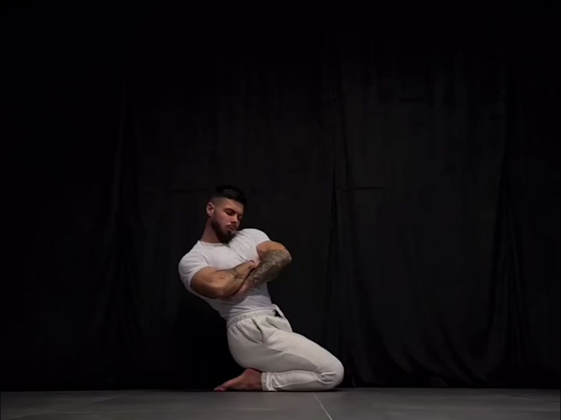 健美造型是一门艺术