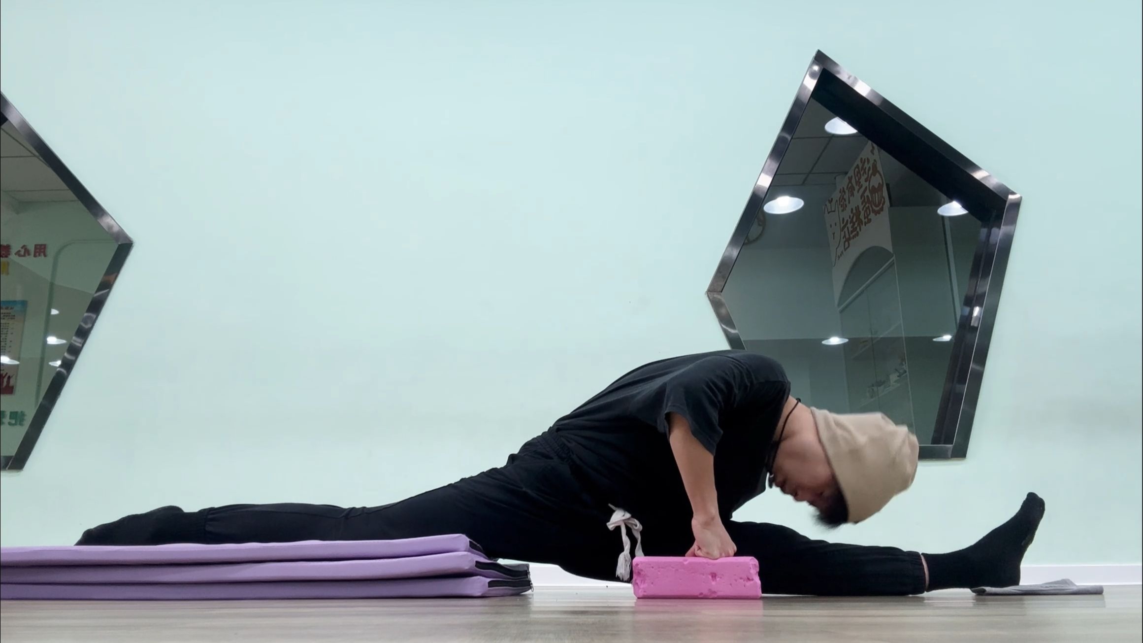 坚持压腿半年效果显著继续保持加油