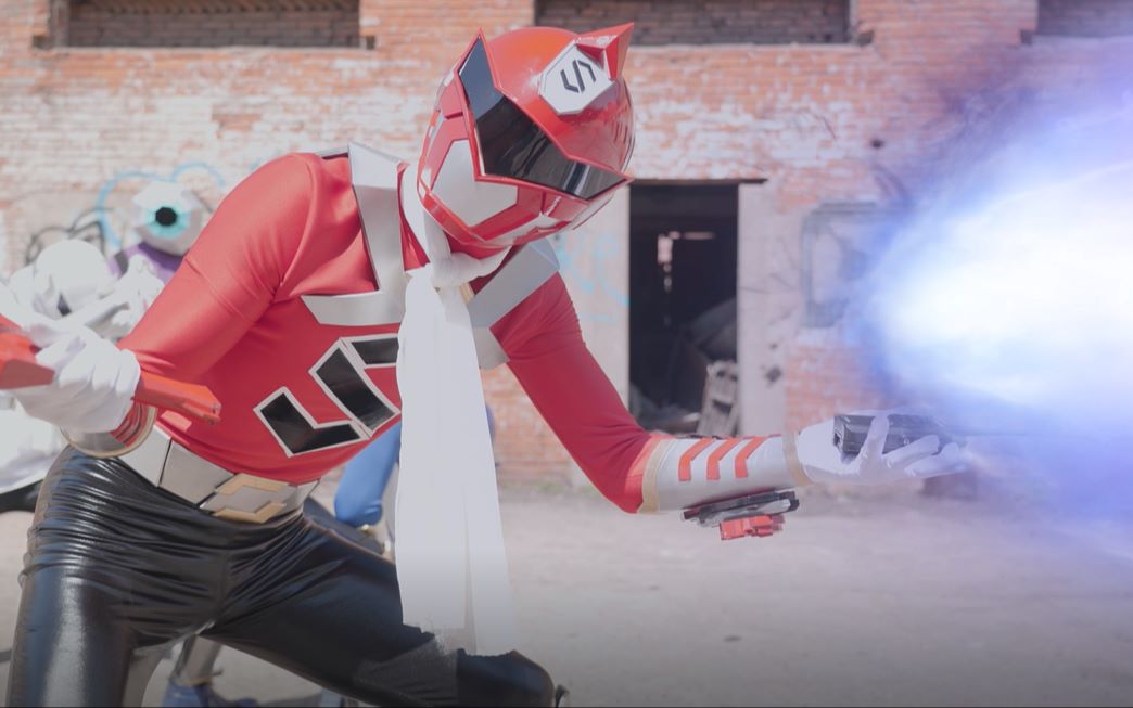 超电子战队第一话惊超电子战队惨遭团灭