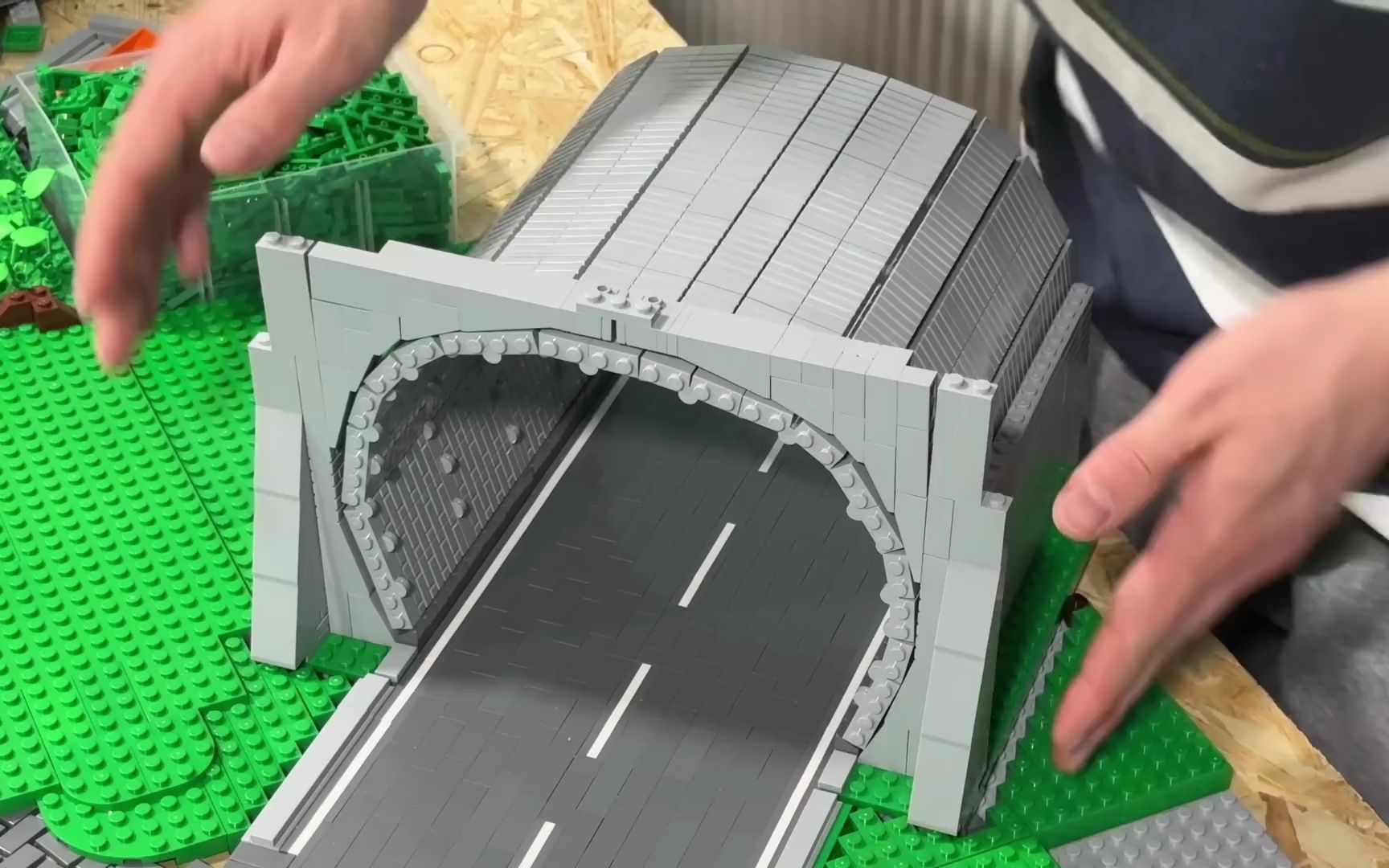 史诗般的lego隧道 - lego城市更新