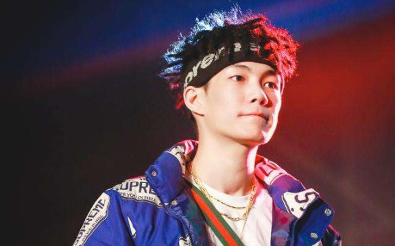 最怕rapper唱情歌 李京泽(贝贝) one casual song