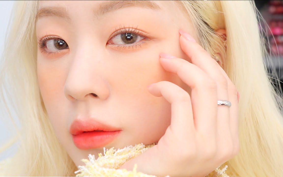 【韩妆】明亮的水彩画杏色妆容79iseul