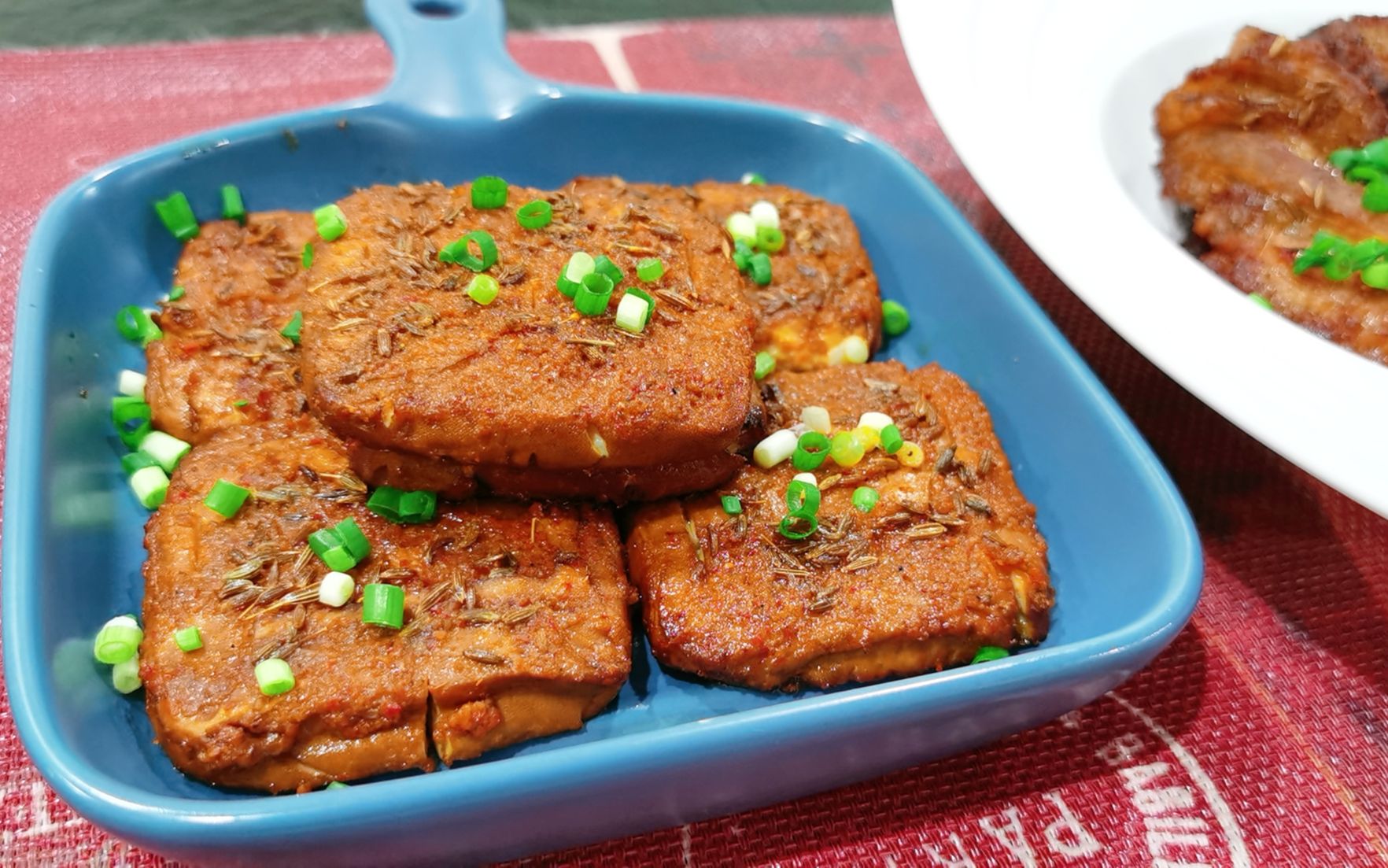 [图]在家也能烧烤撸串了 武穴烤豆干果然好吃！ 烤箱烤肉味道一级棒