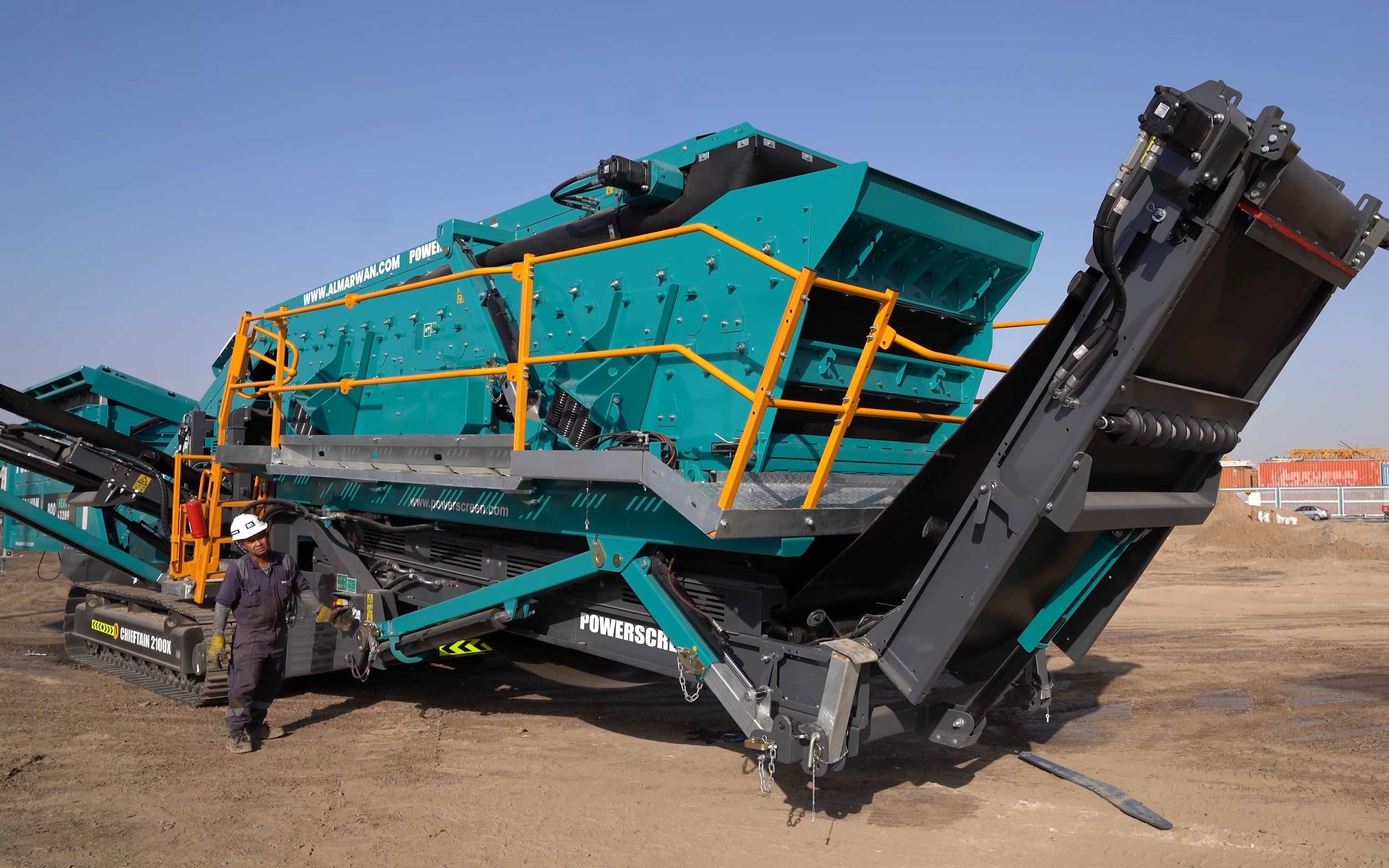 特雷克斯霸王筛分机chieftain 2100x操作展示4k