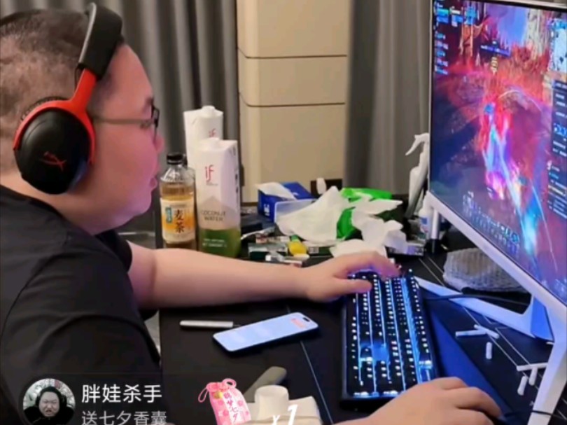 pdd在宁狮狮直播间露出,直播骂脏话险些被封