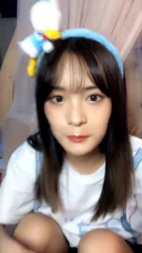 可爱努力的水水杨冰怡SNH48口袋直播2018.10.17.18_哔哩哔哩_bilibili