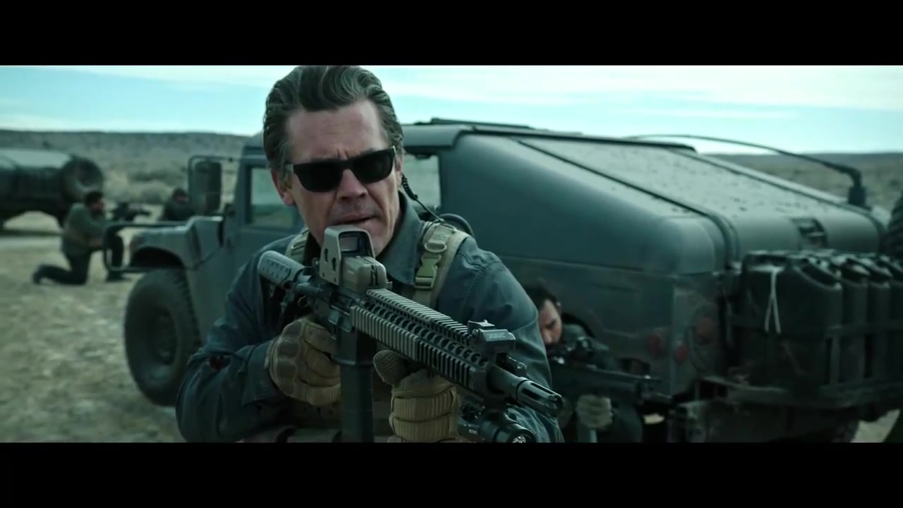 看墨西哥警察伏击美国特工 结局会怎样?